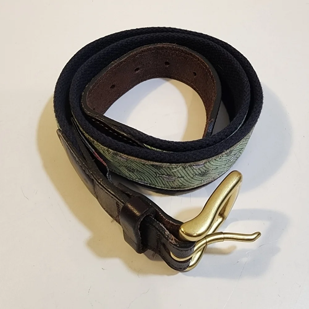 Vineyard Vines canvas leather