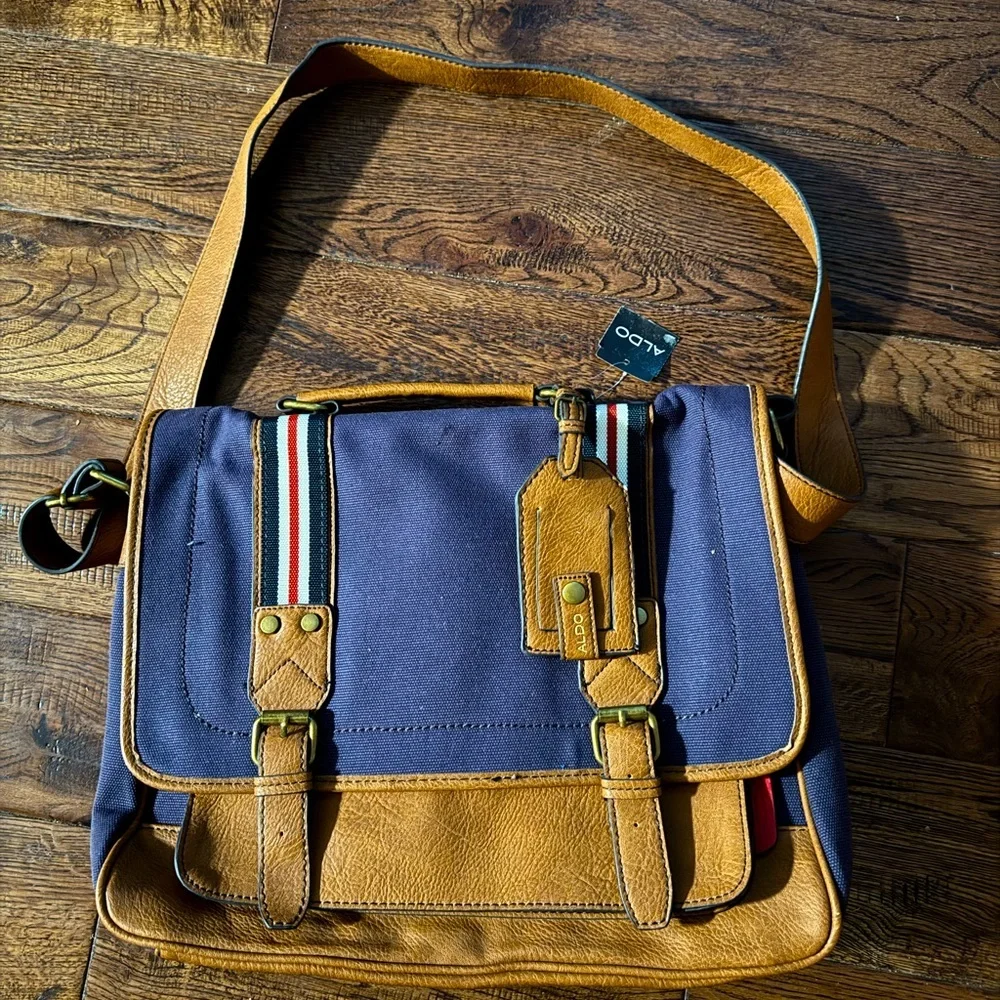 Aldo Bogata Canvas Messenger Bag