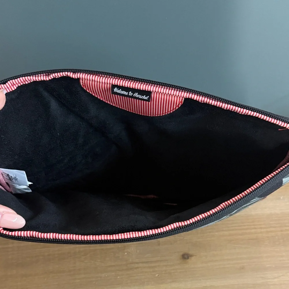 Herschel Supply Company 13” laptop