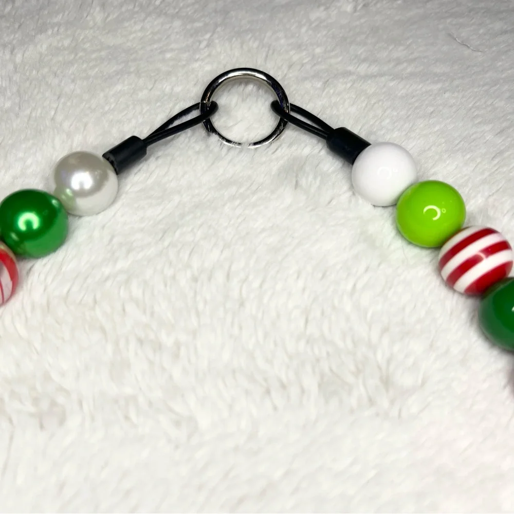 Handmade hand colors charms