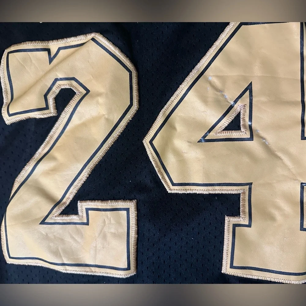 adidas number fading