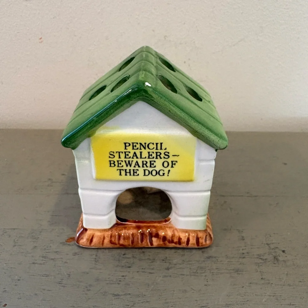 VTG Japan Dog House Shaped Ceramic Pencil Holder