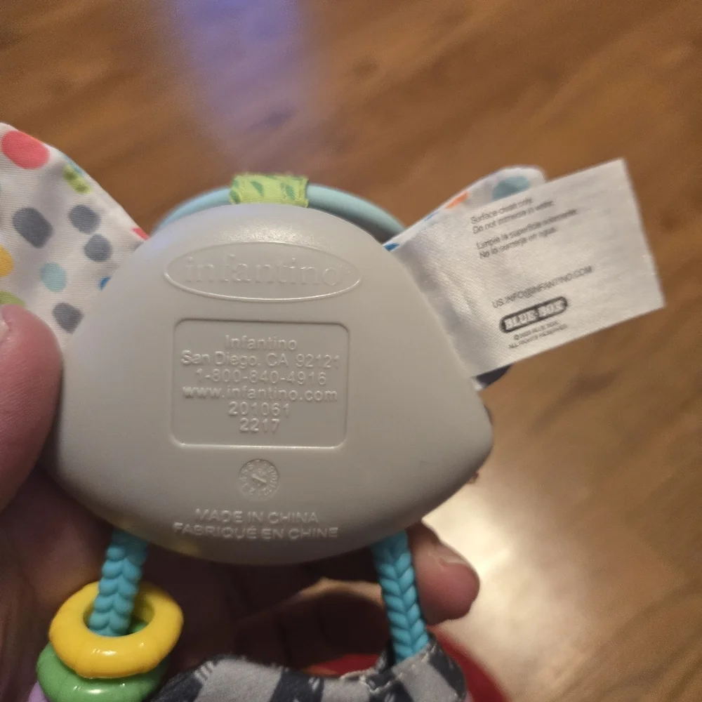 Infantino jingle charms