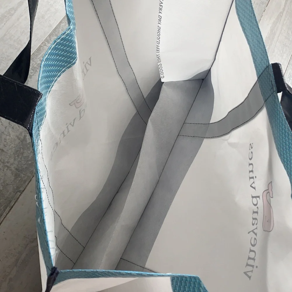 Vineyard Vines Branded Gift Packaging Collapsible Reusable