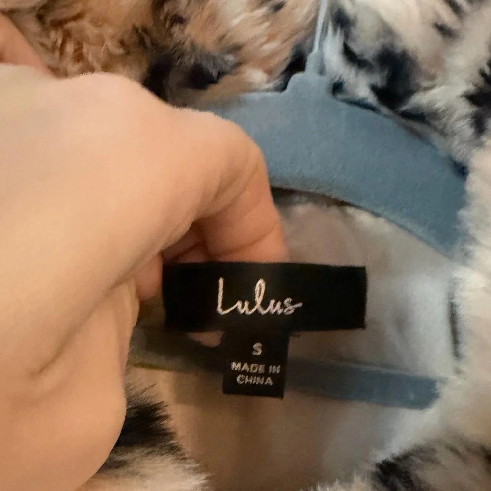 Lulus lulu faux