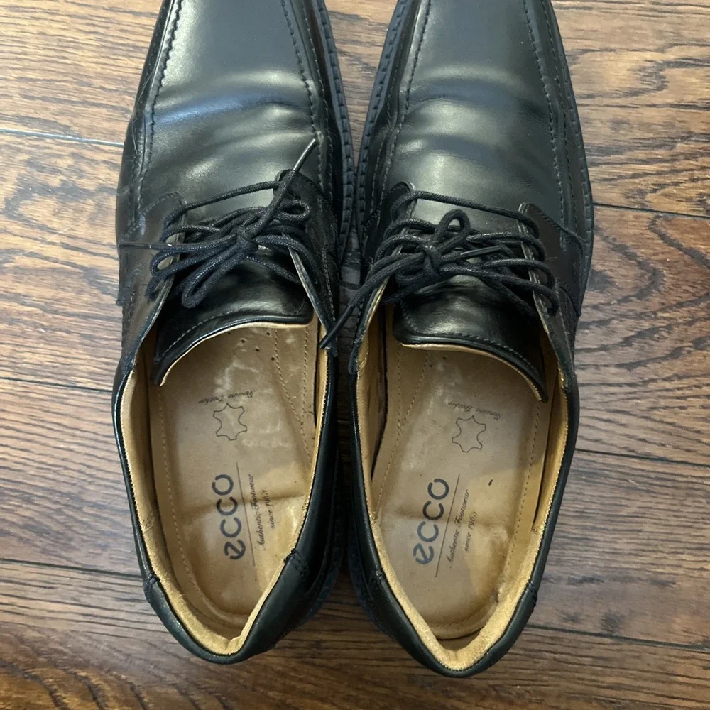 Ecco men seattle