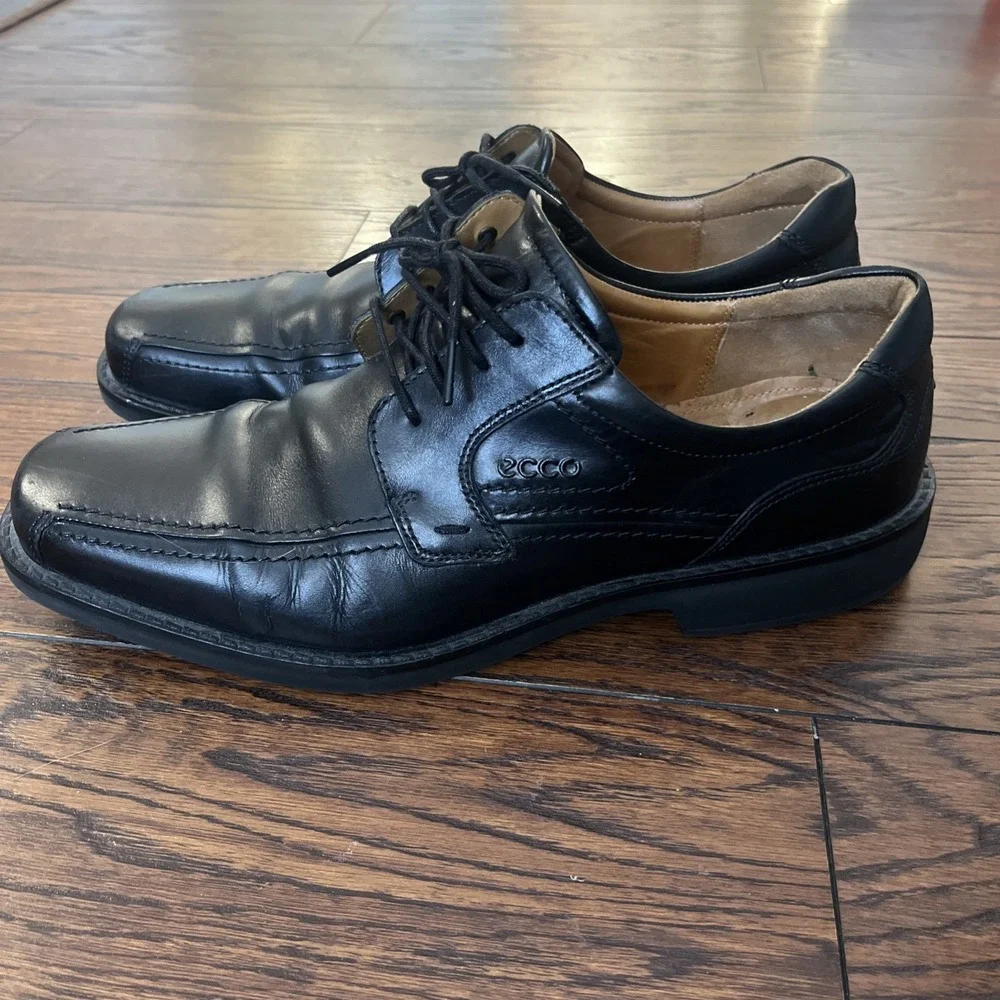 Ecco men seattle