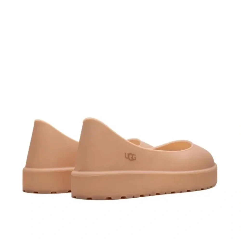UGG printed box