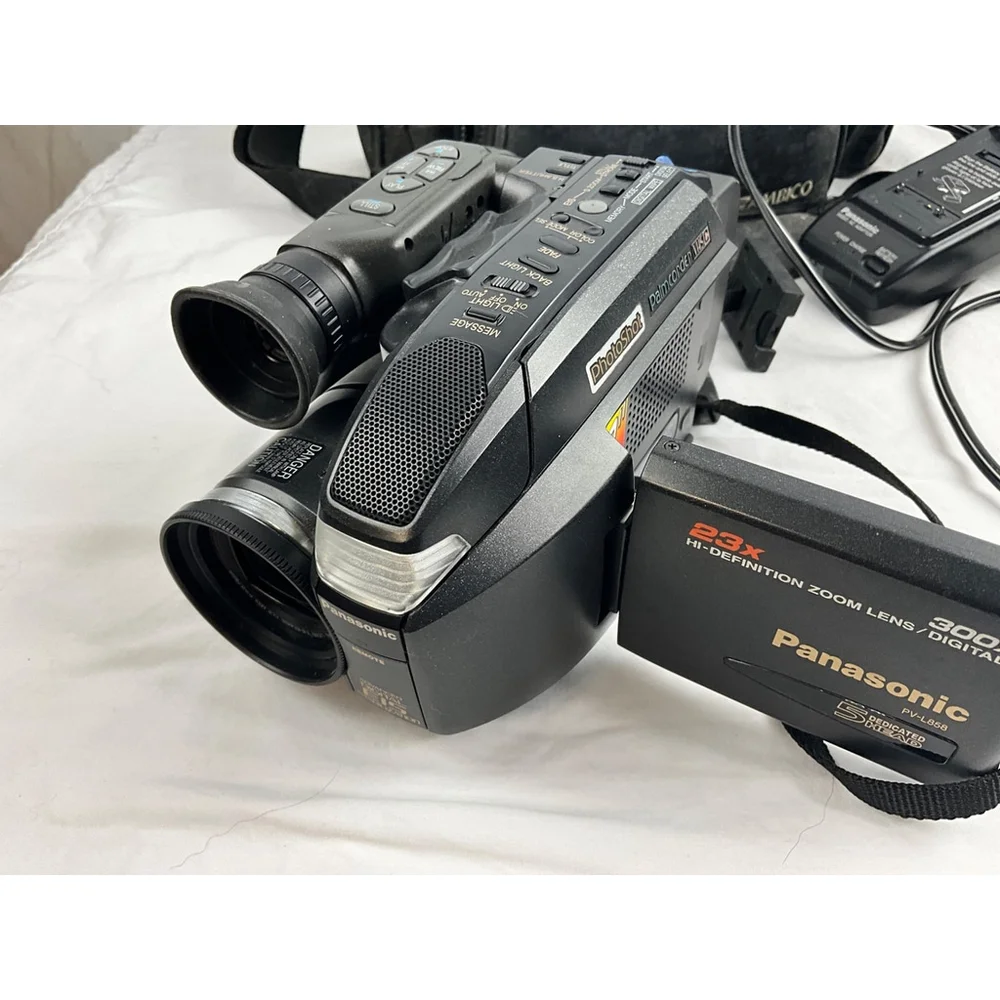 Panasonic palmcorder pv