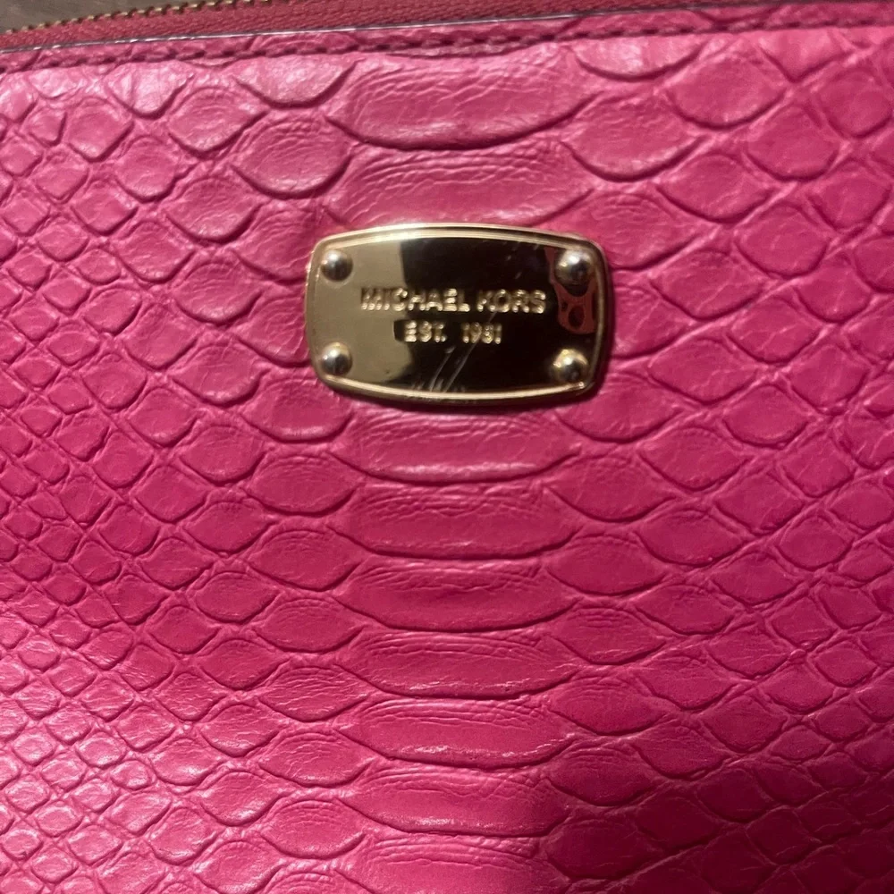 Michael Kors elegant michael
