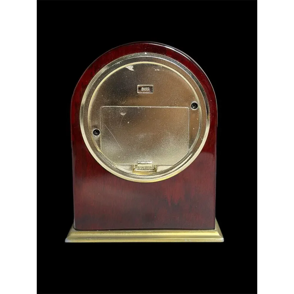 Howard Miller elegant tabletop