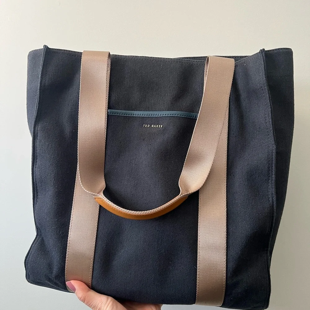 Ted Baker elegant navy