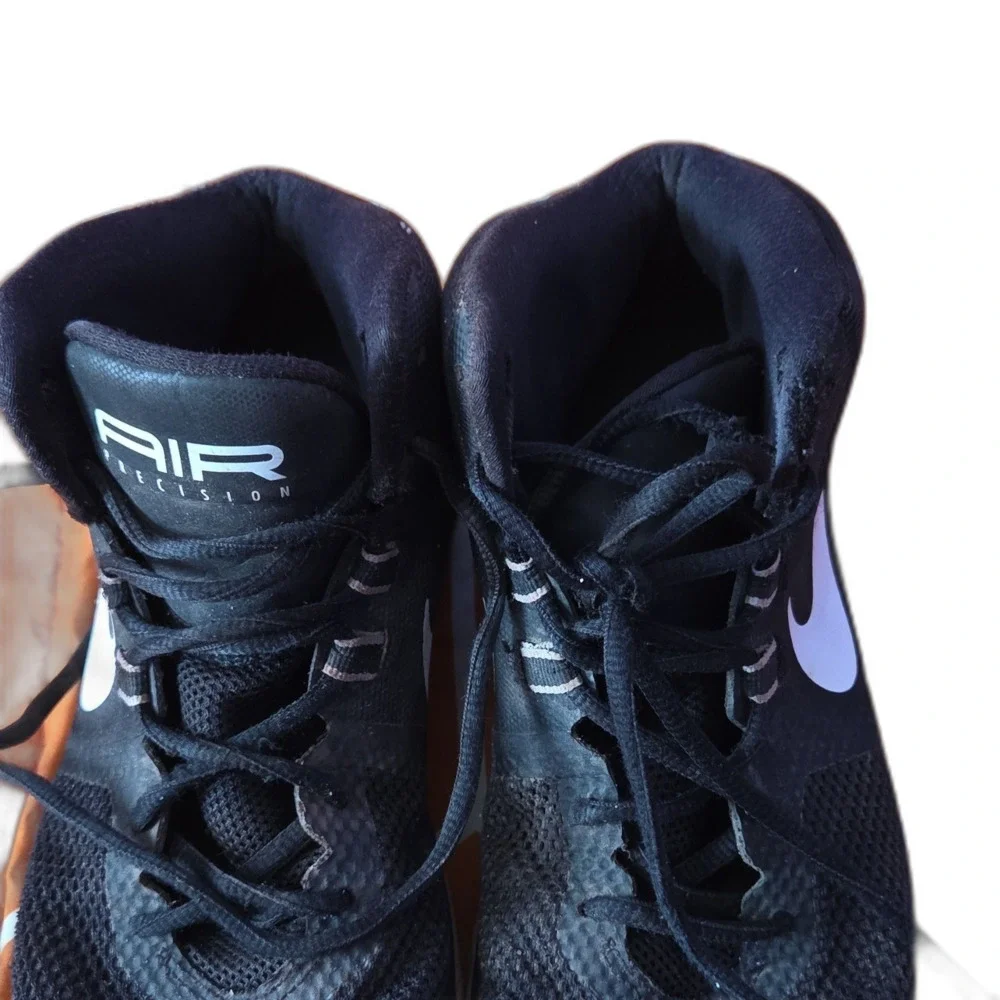 Nike 001 athletic precision