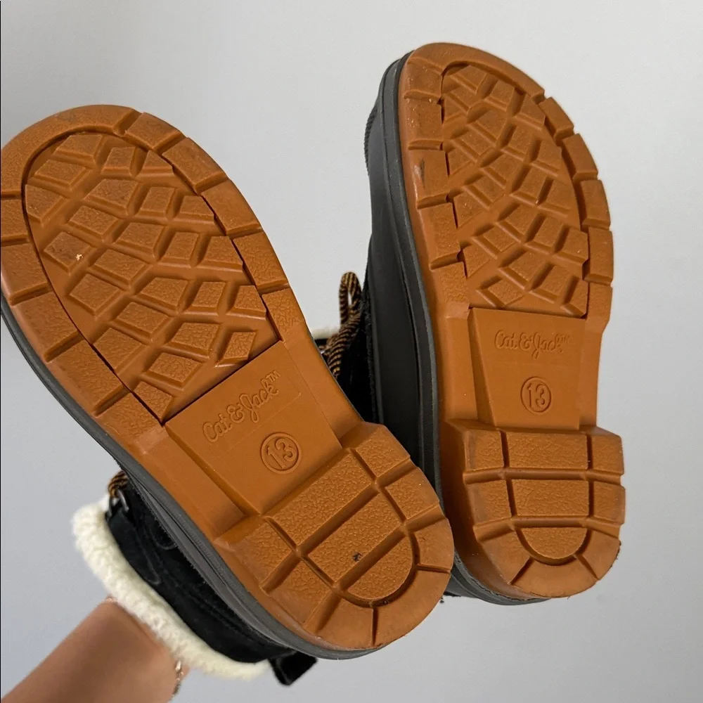 Cat & Jack durable boots