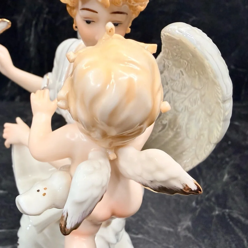 N/A angel cherub