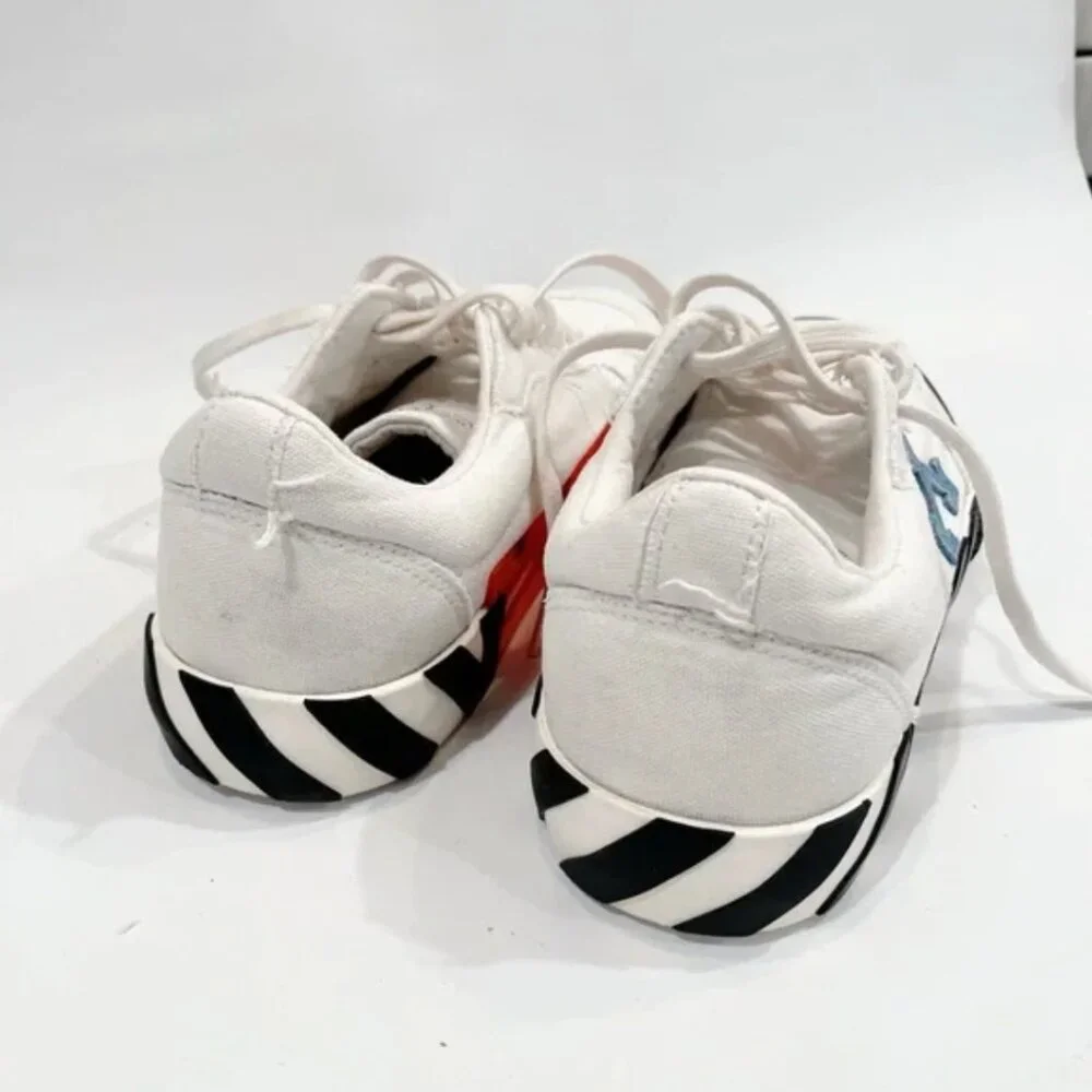 OFF WHITE Vulcanized Low White Black Logo Sneakers 39/US 9