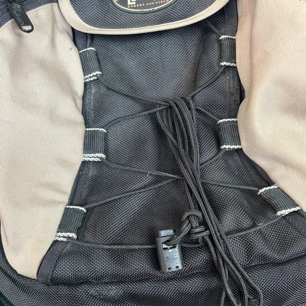 Lowepro carry your