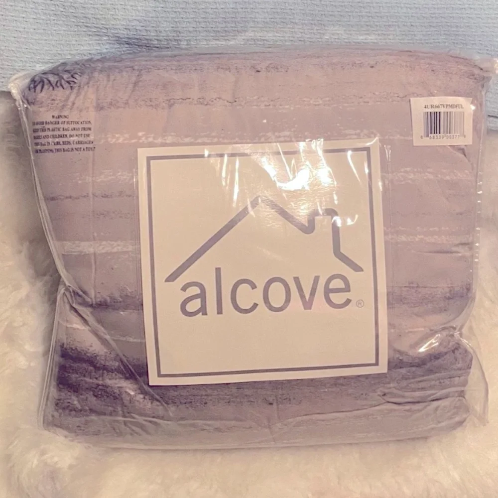 Alcove deluxe microfiber shams