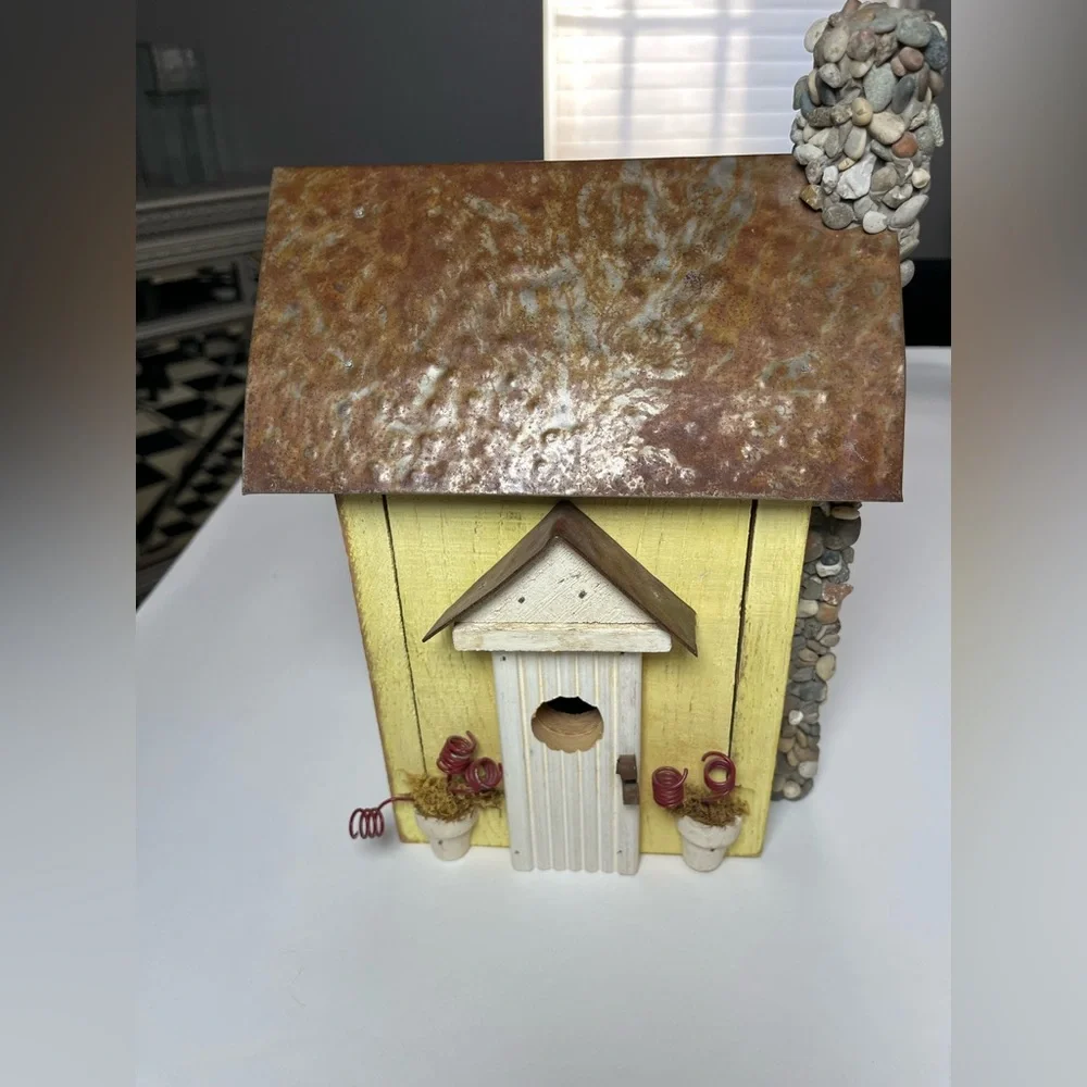 NWT crate & barrel stone chimney birdhouse. Great yellow wood & metal birdhouse