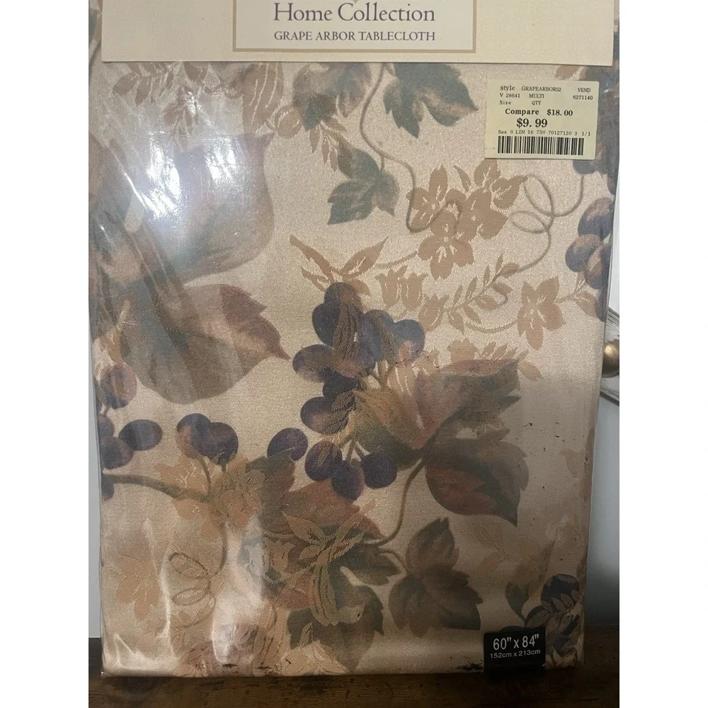 Luxury Home Collection Grape Arbor Tablecloth 60x84 Oblong Oval Fall
