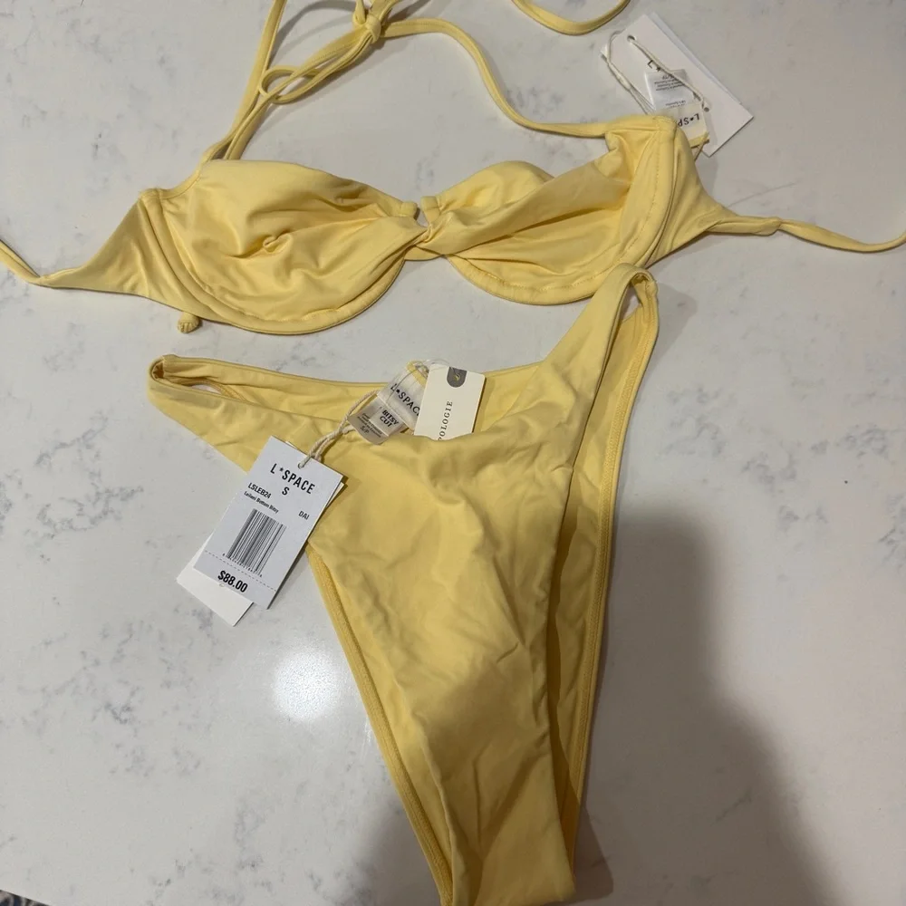 sizes top