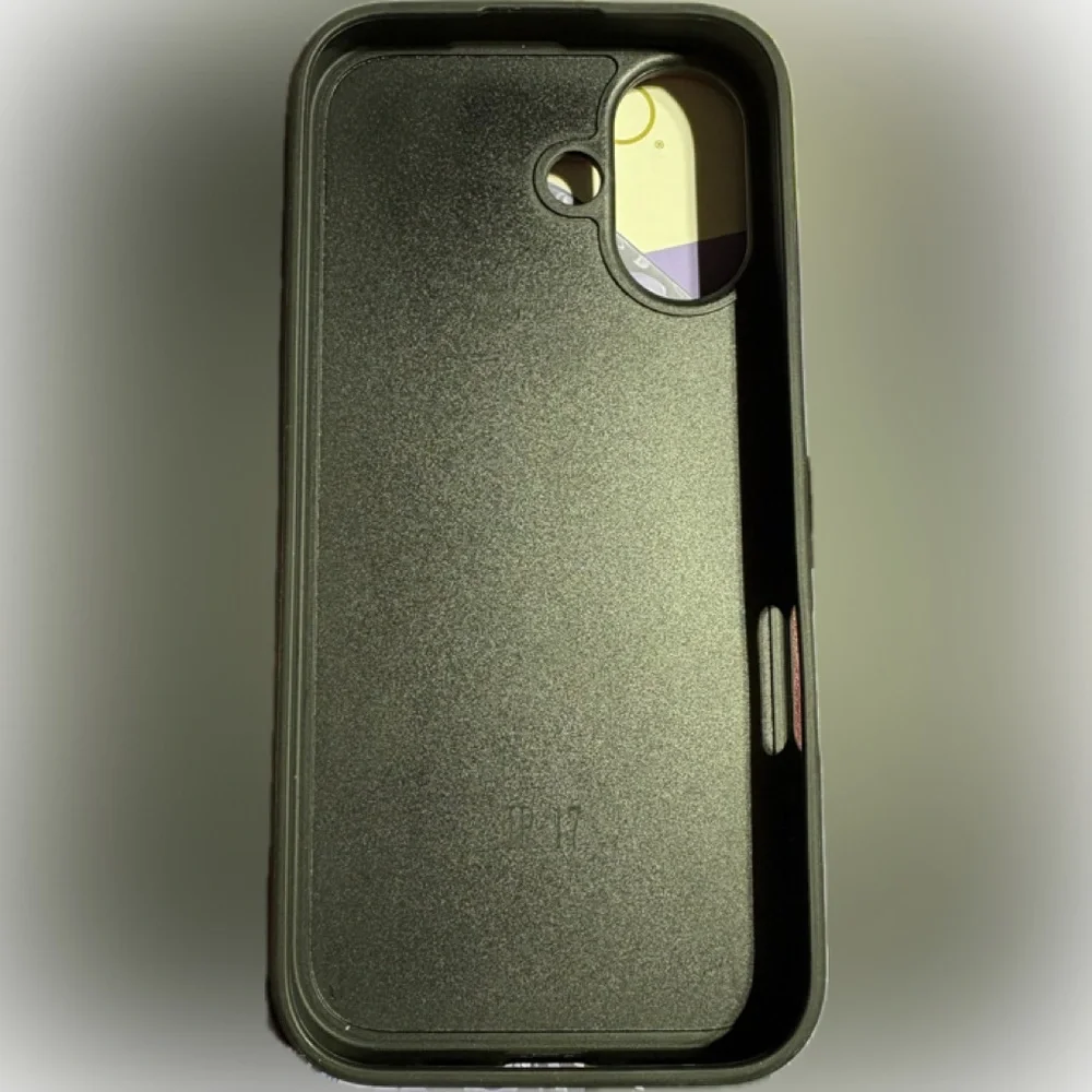 Megshi wallet style