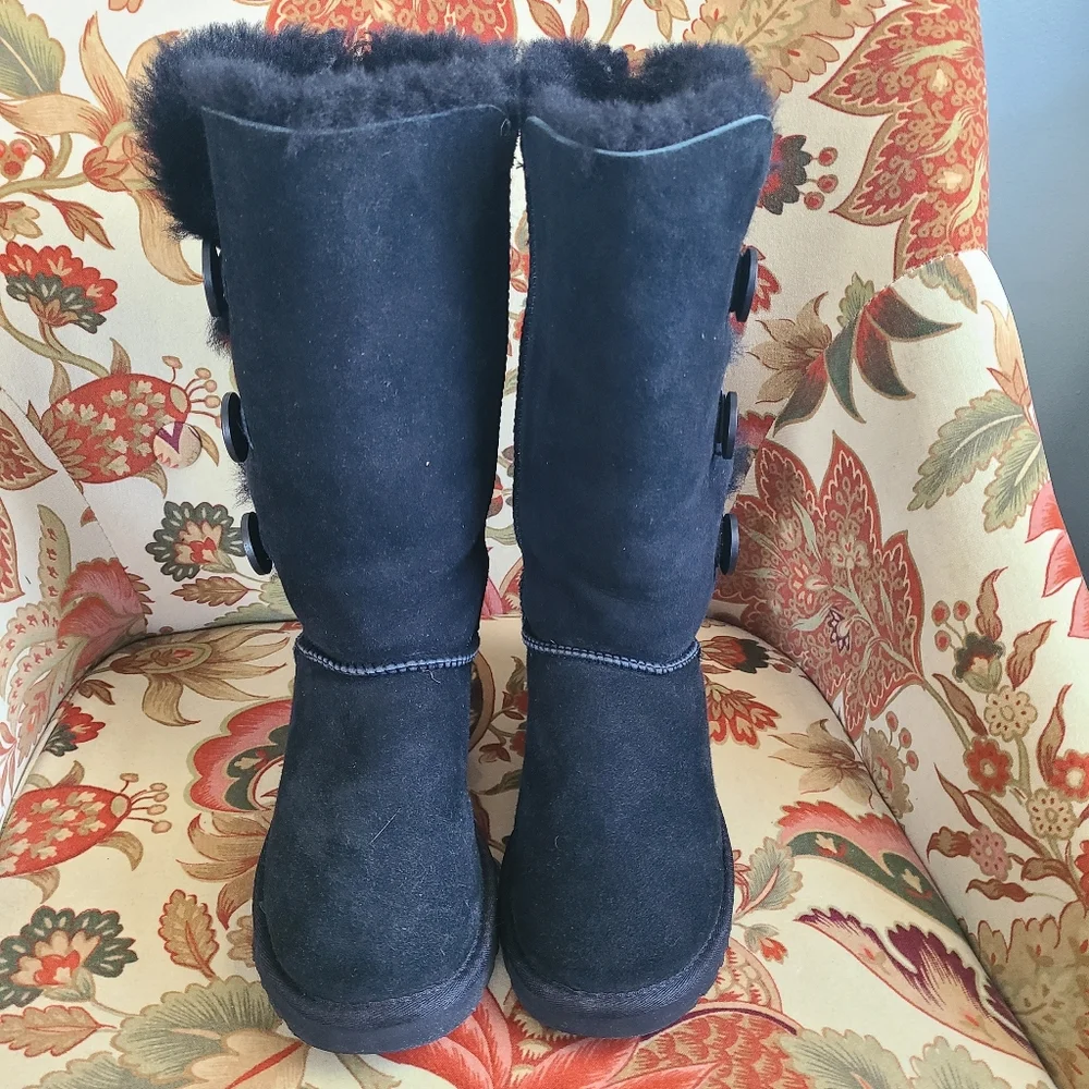 UGG good used