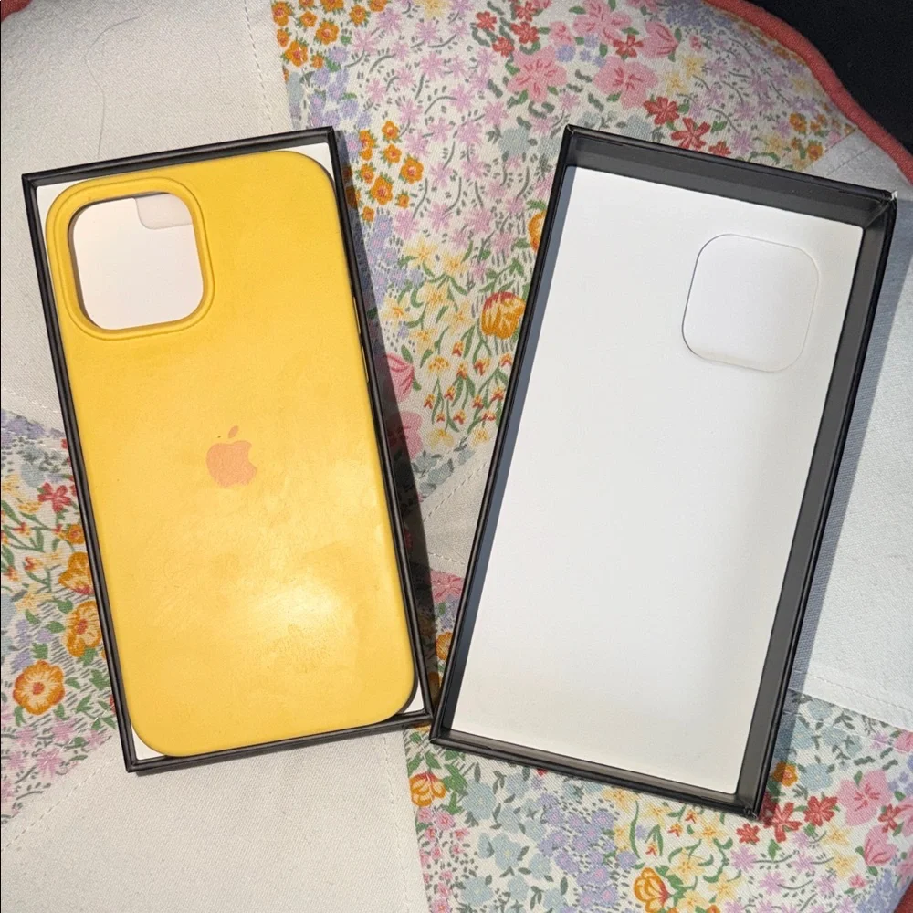 Apple vibrant yellow