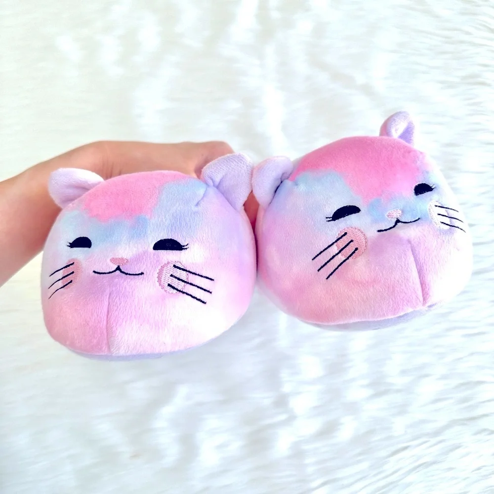 PASTEL CAT SLIPPERS