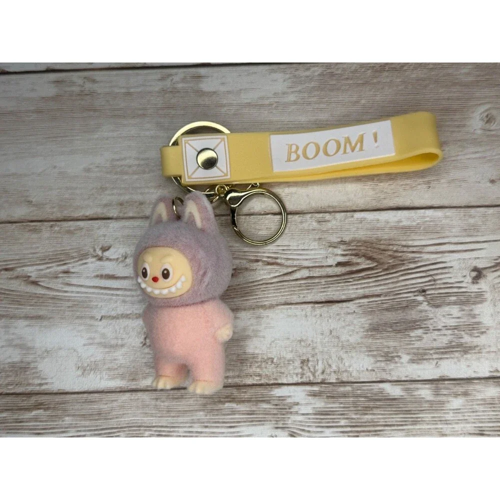 N/A wristlet suitable