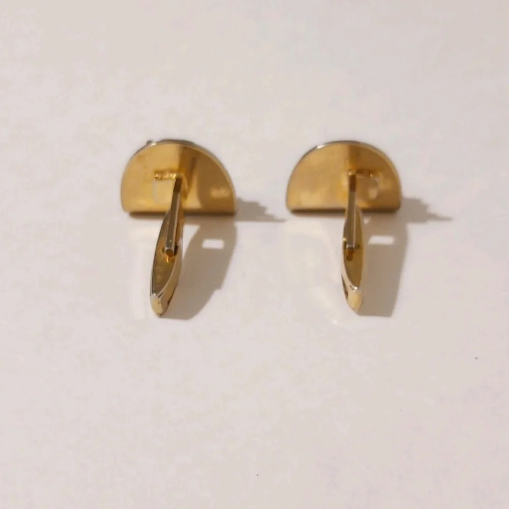 N/A vtg roman