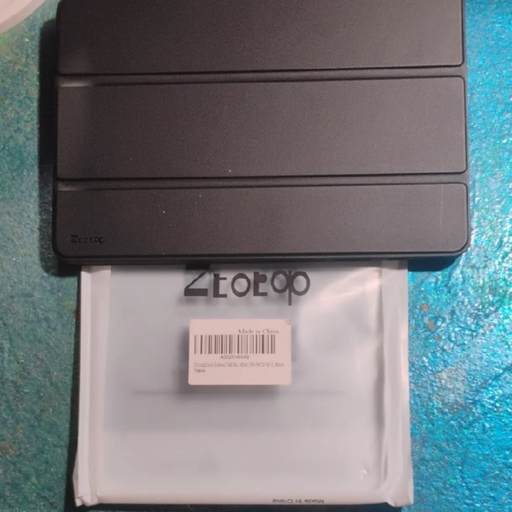 NWT Ztotop Galaxy Tablet Case