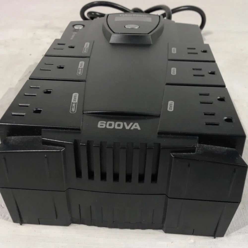 CyberPower Intelligent LCD 600 VA