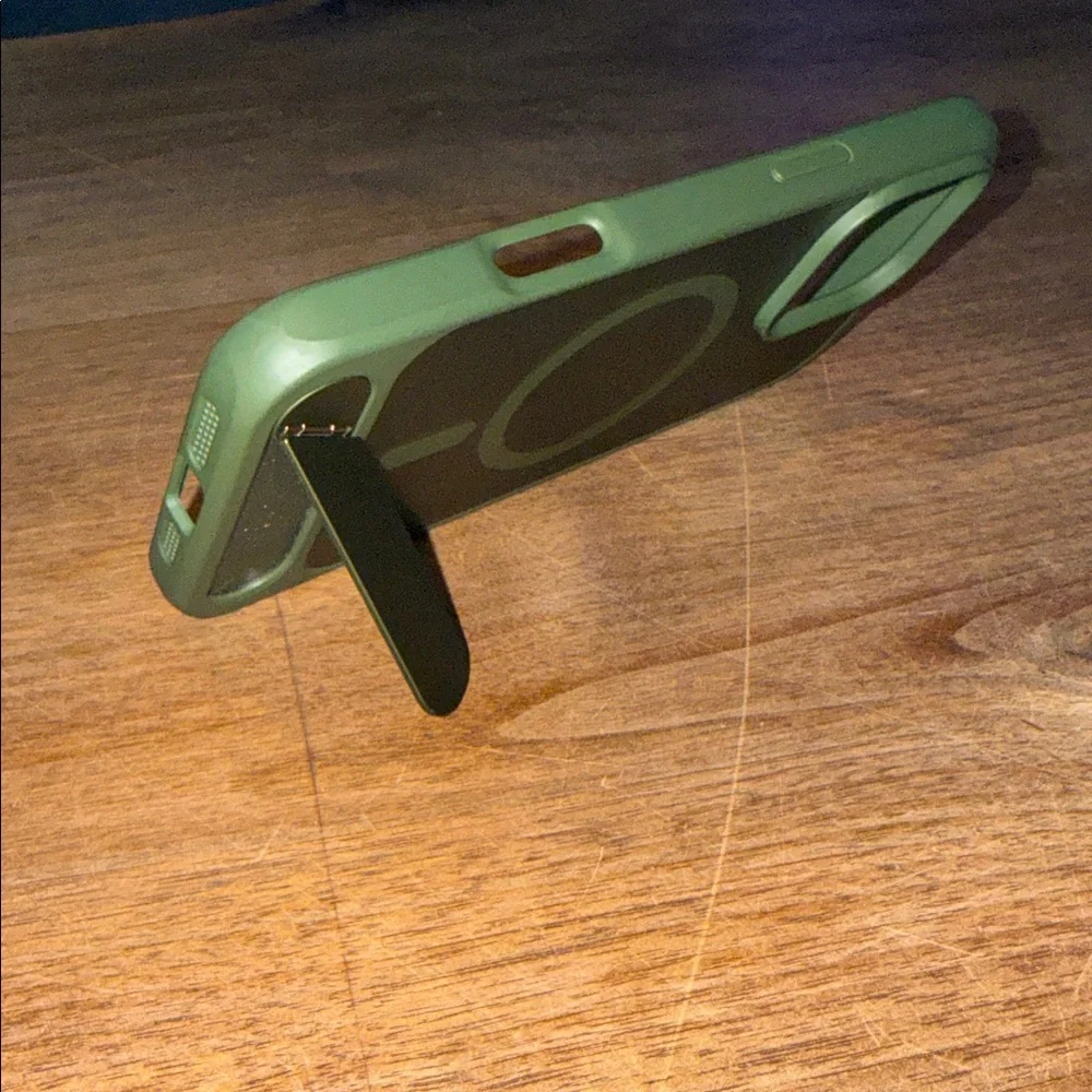 N/A green hard