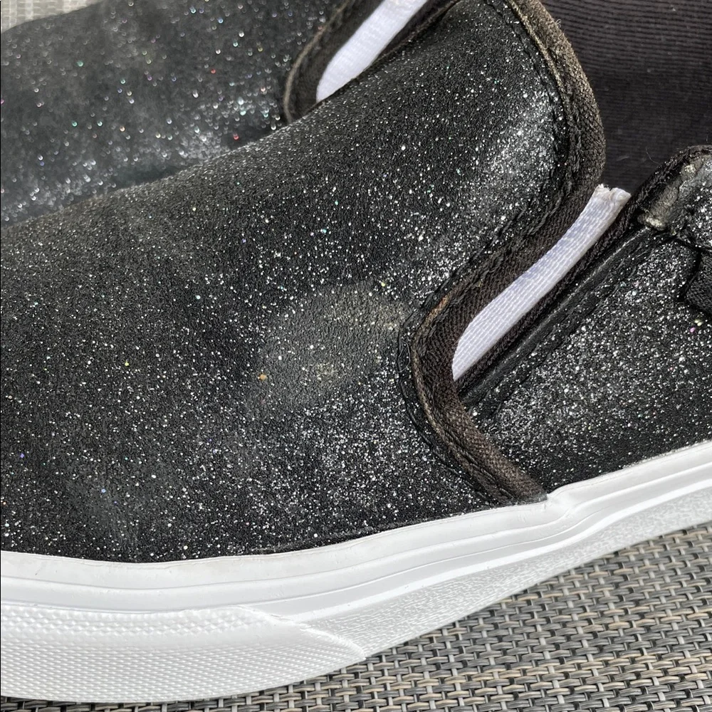 Vans stylish sneakers
