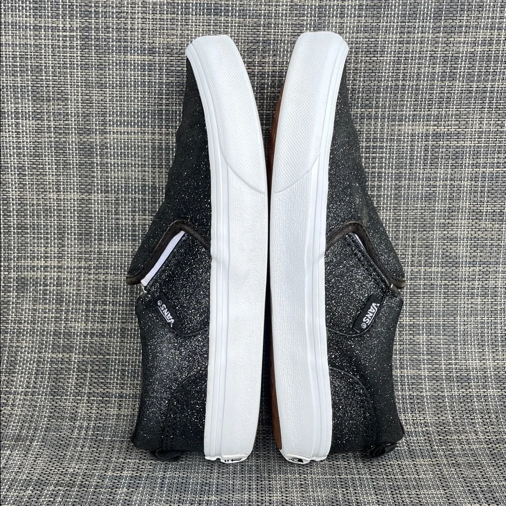 Vans stylish sneakers