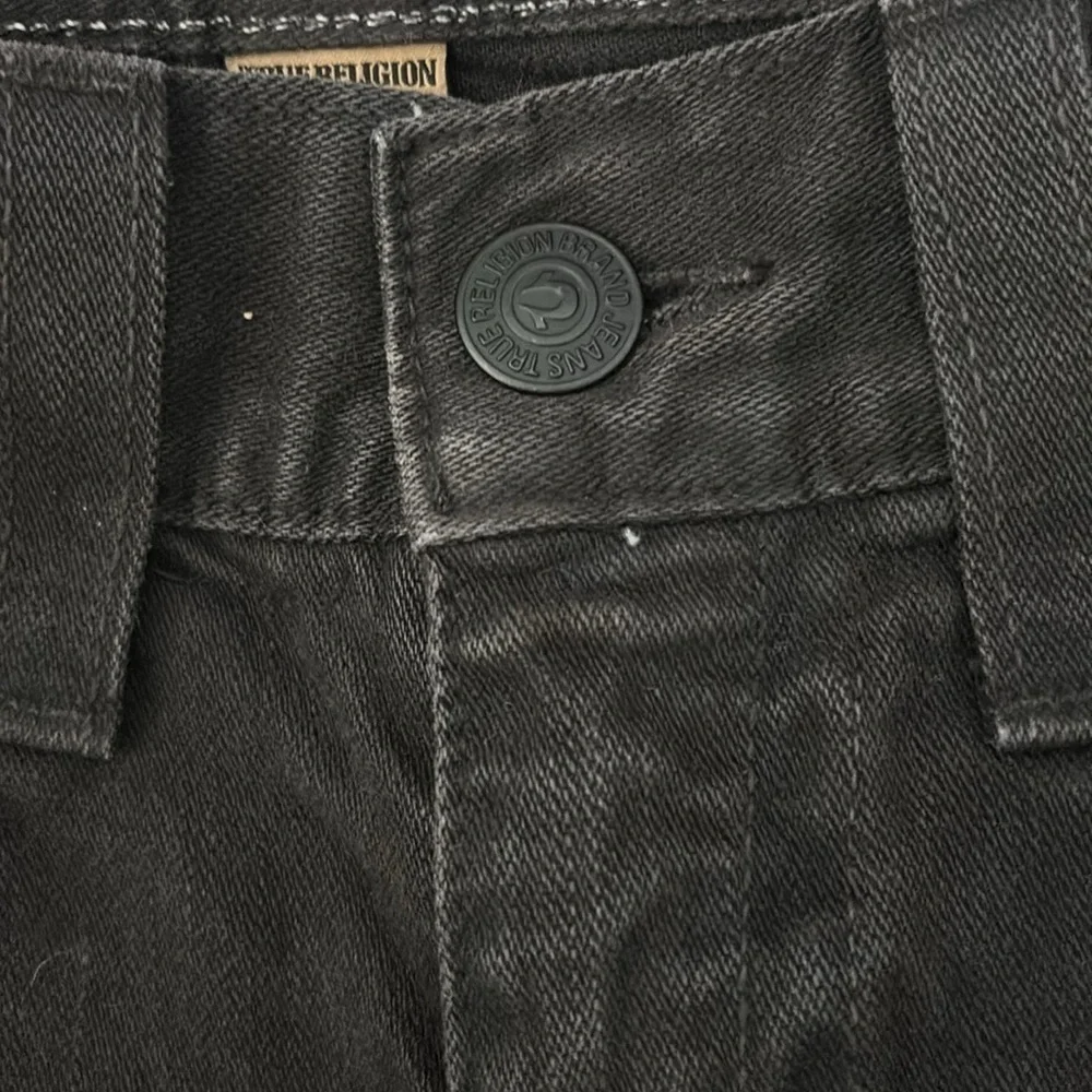 True Religion color black