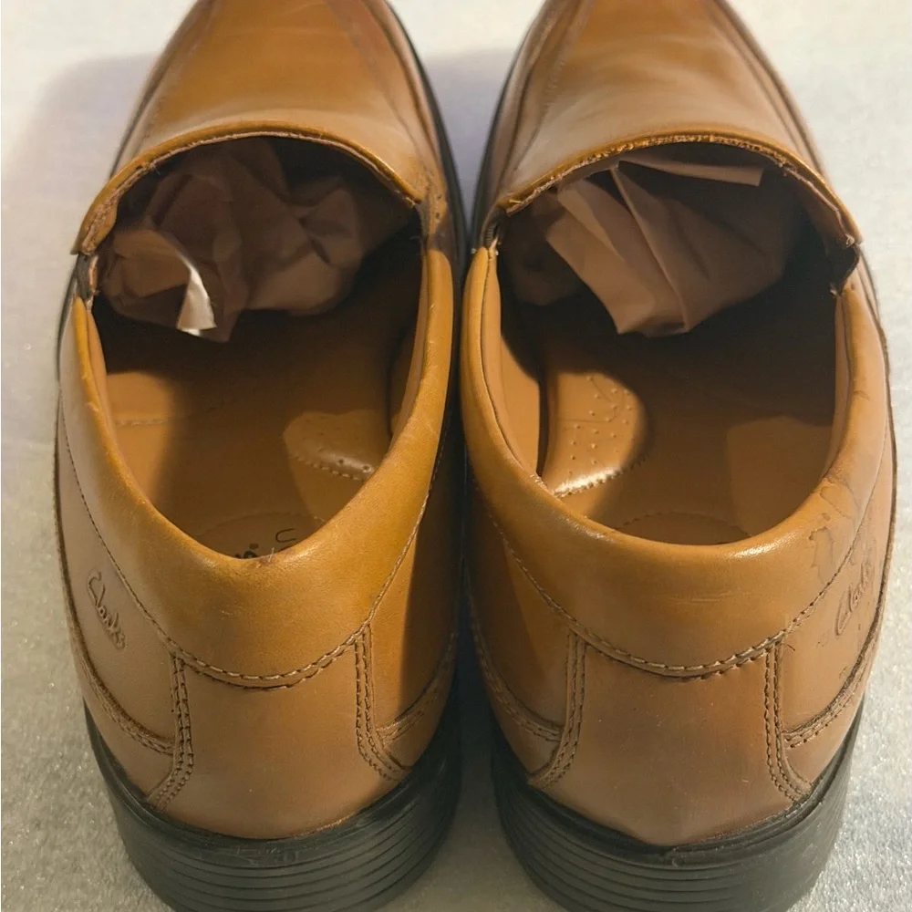 Clarks elegant brown