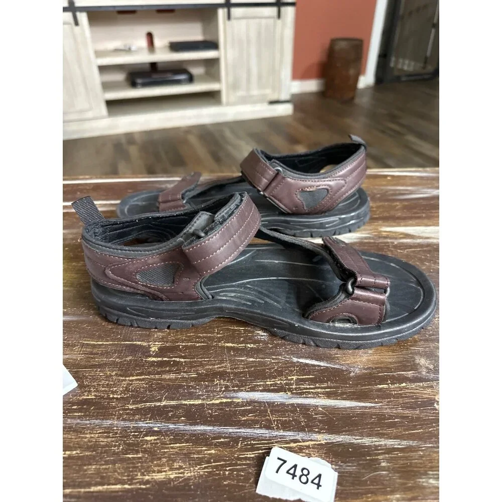 northside sandals size