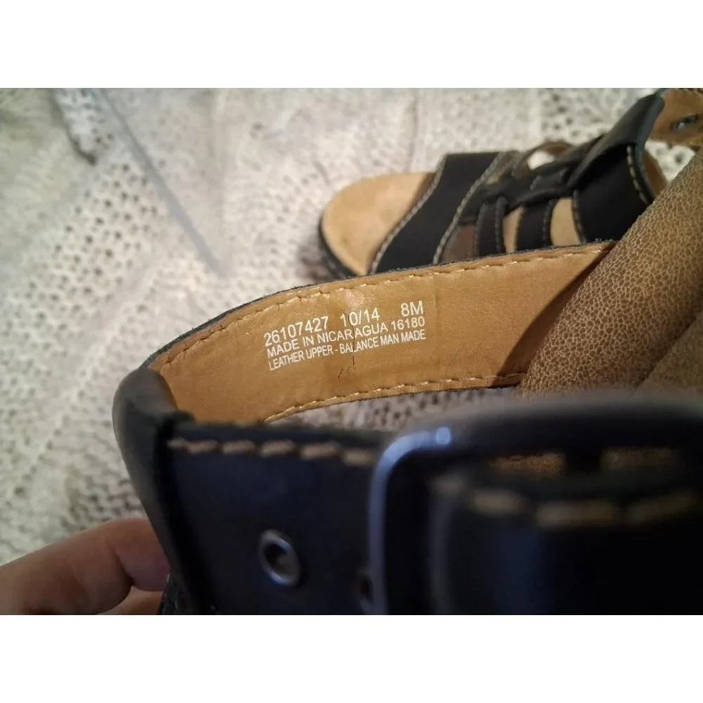 Clarks crafted leather