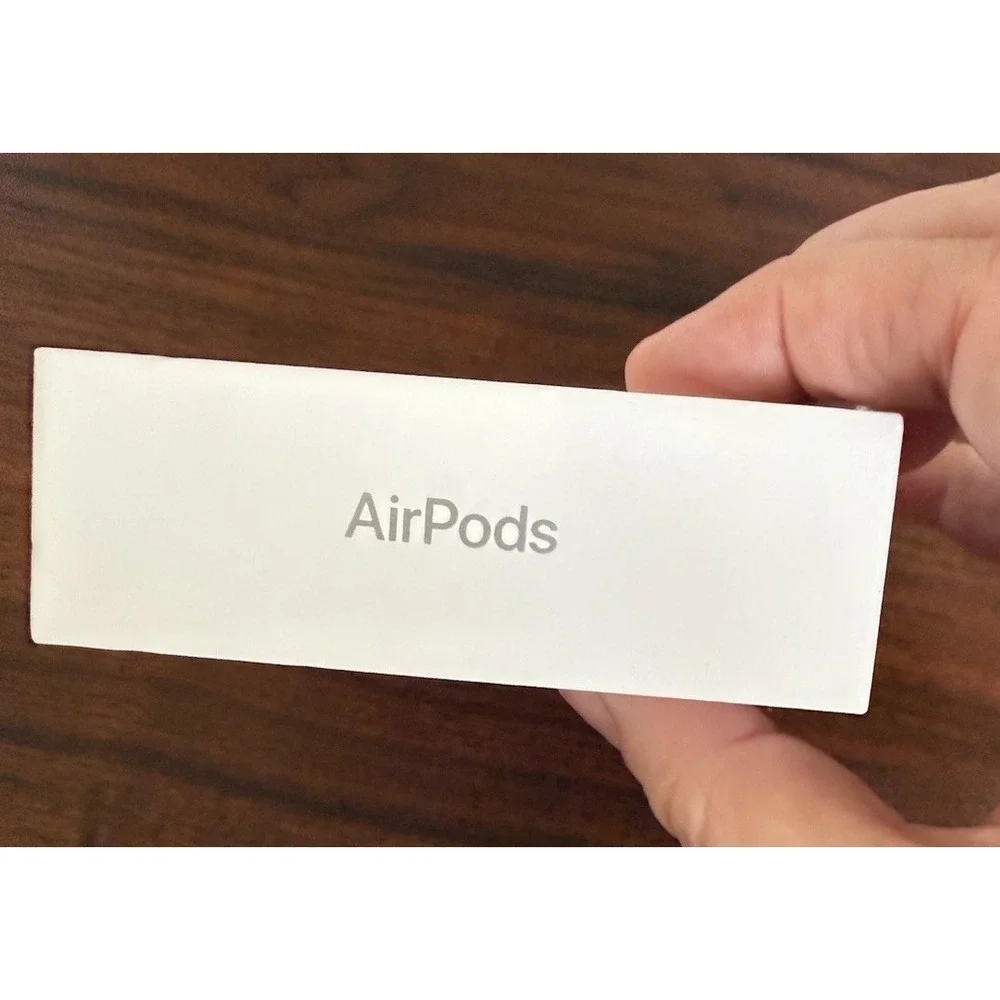 Apple empty box