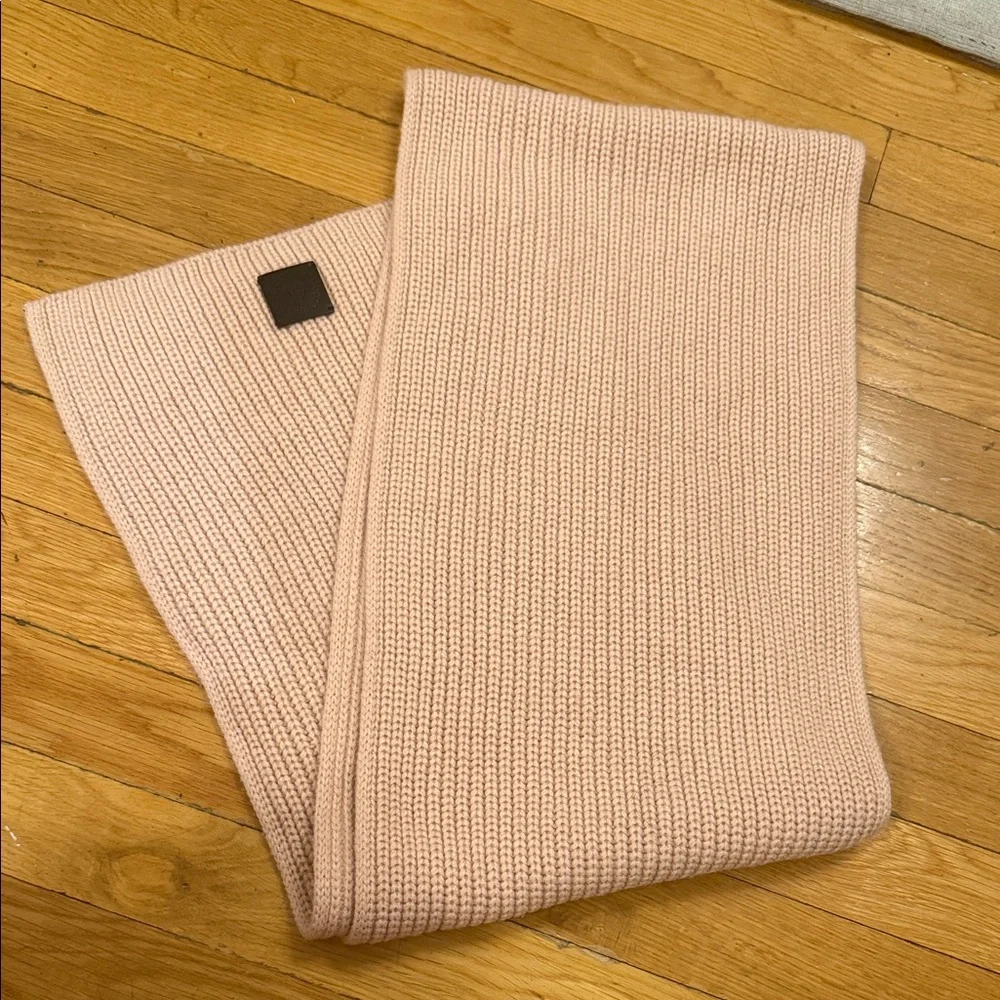 Mooseknuckles Ribbed Cozy Pink Knit Scarf