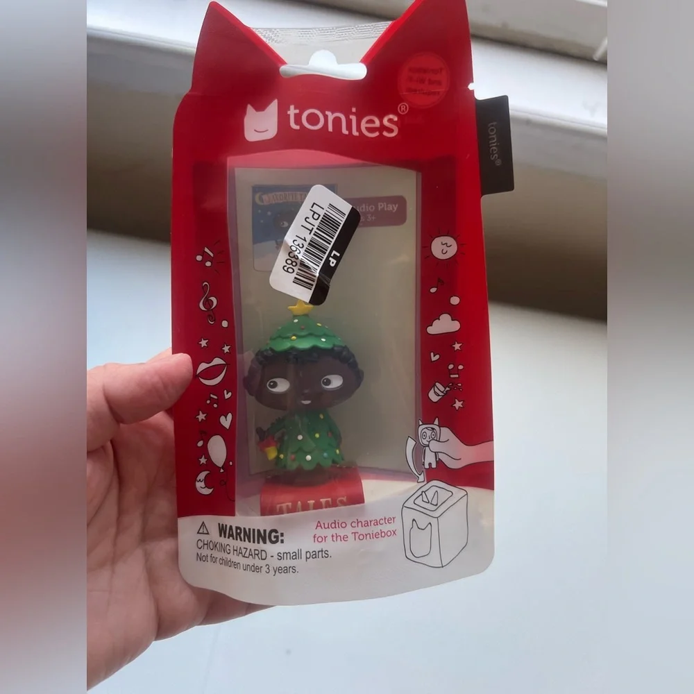 Tonies gather around