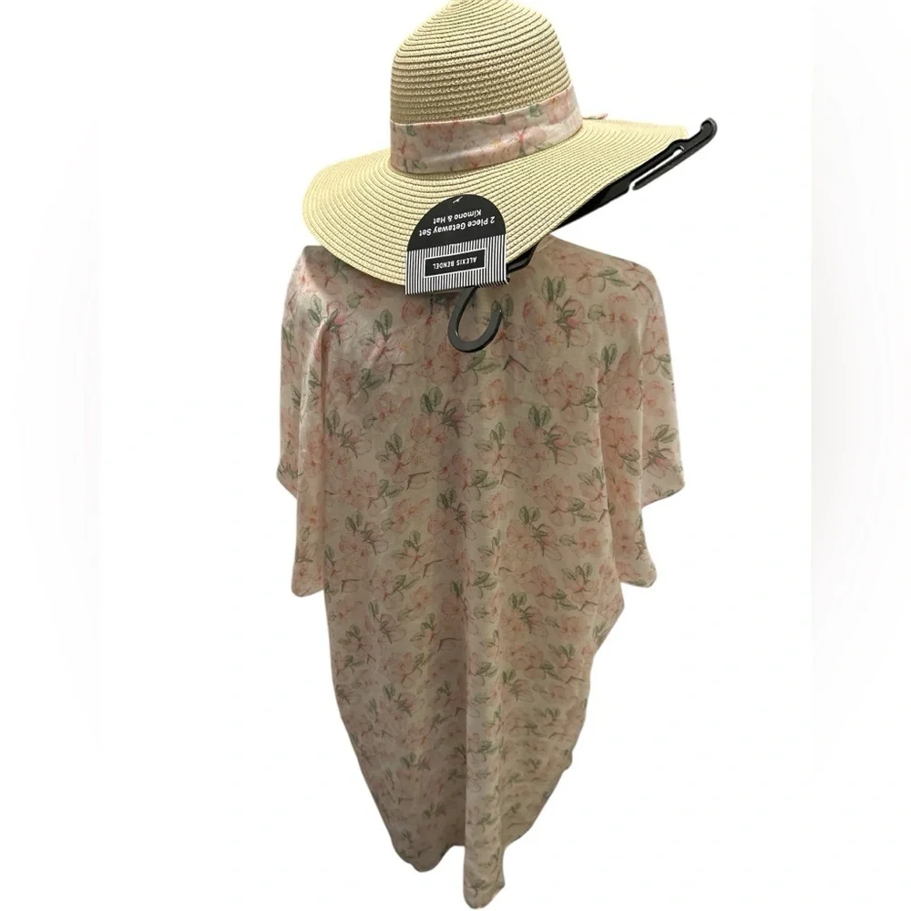 Alexis Bendel #cruise piece includes