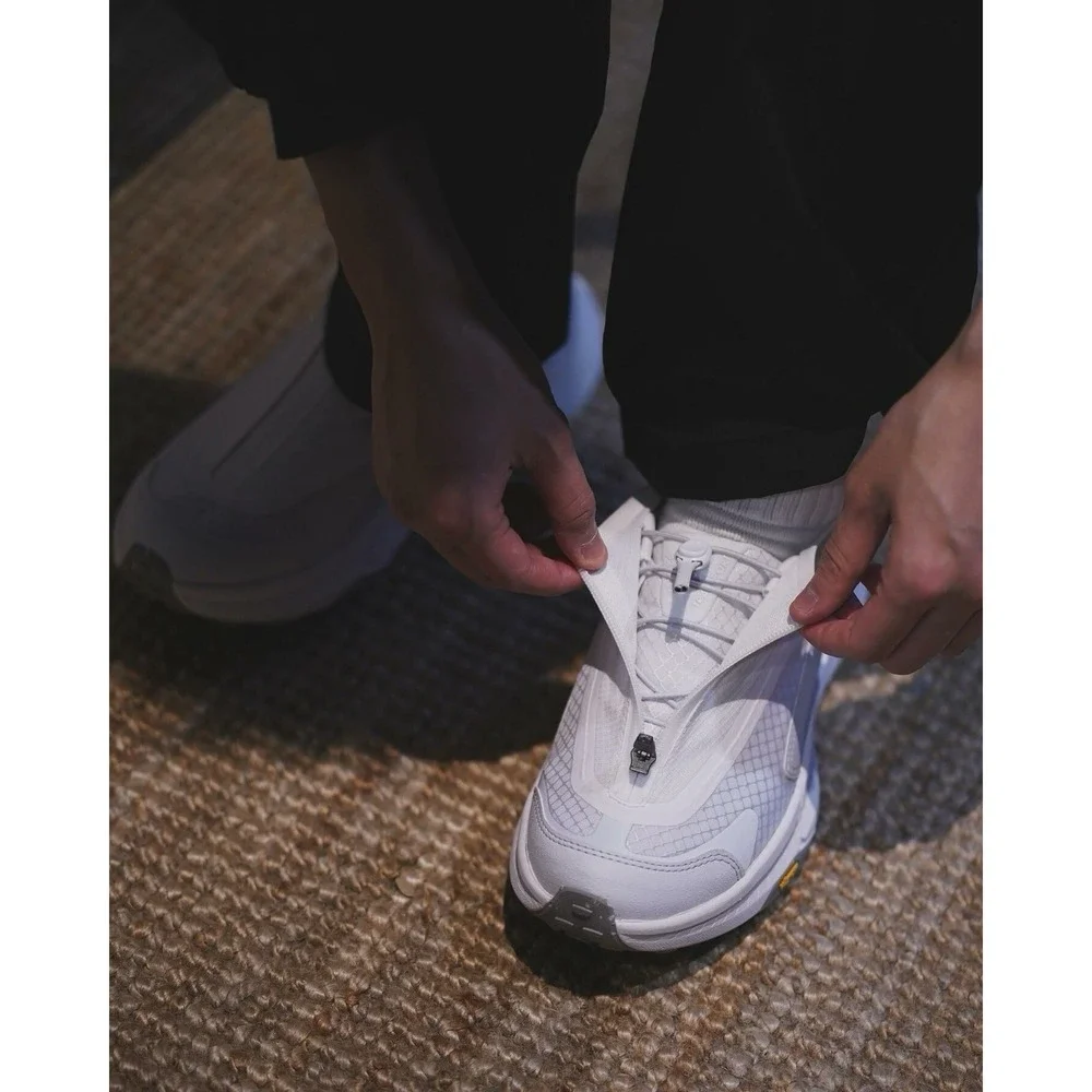 Hoka One One hoka one