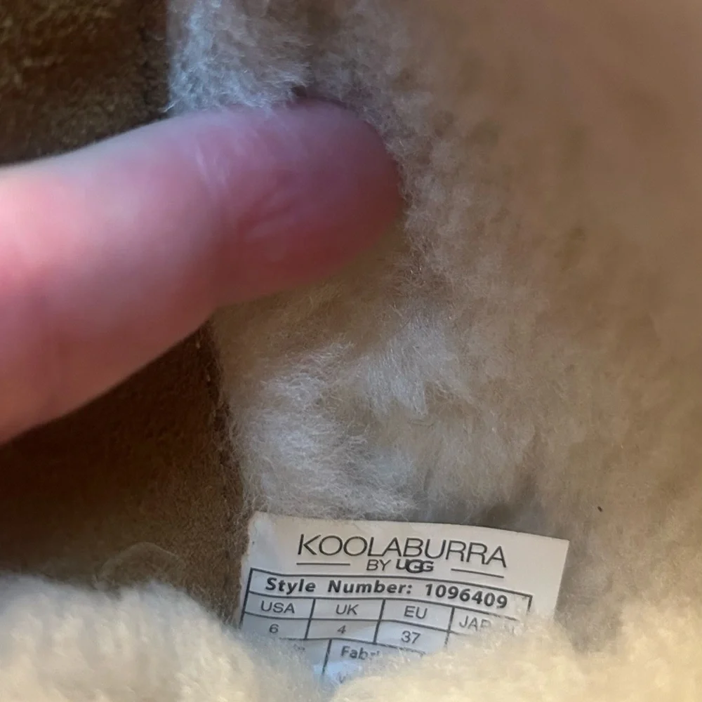 Koolaburra cozy by