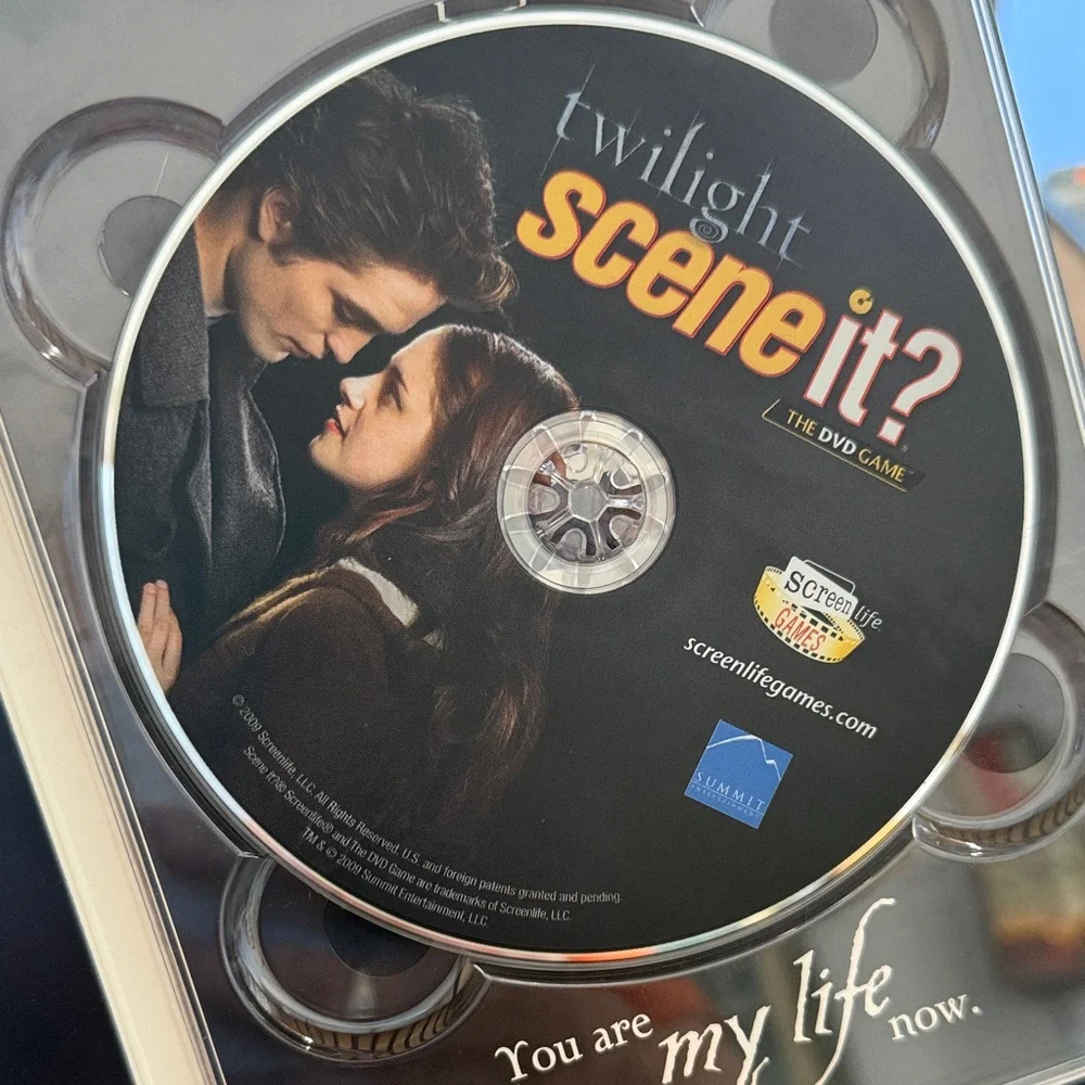 Screen Life Games twilight scene