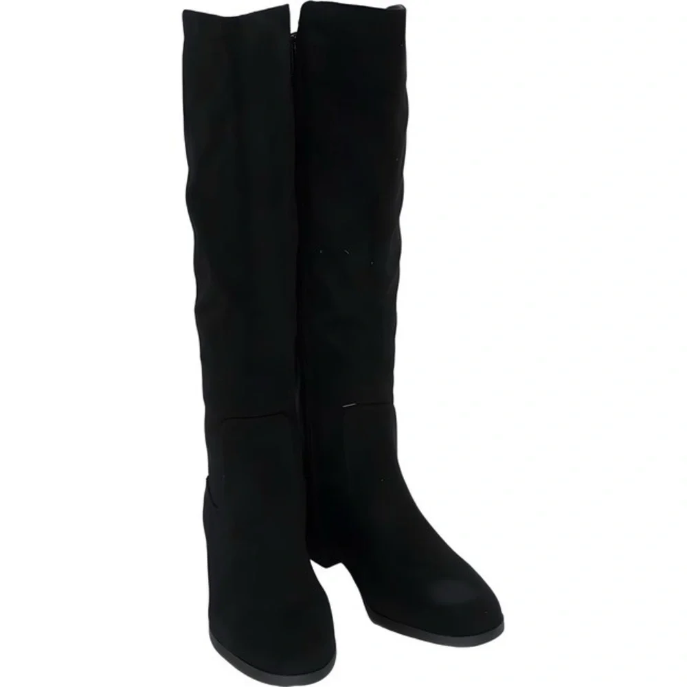 chic black