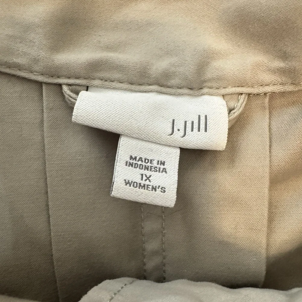 J. Jill Women's Plus 1X Beige Relaxed Utility Jacket Button Up Stretch Light EUC
