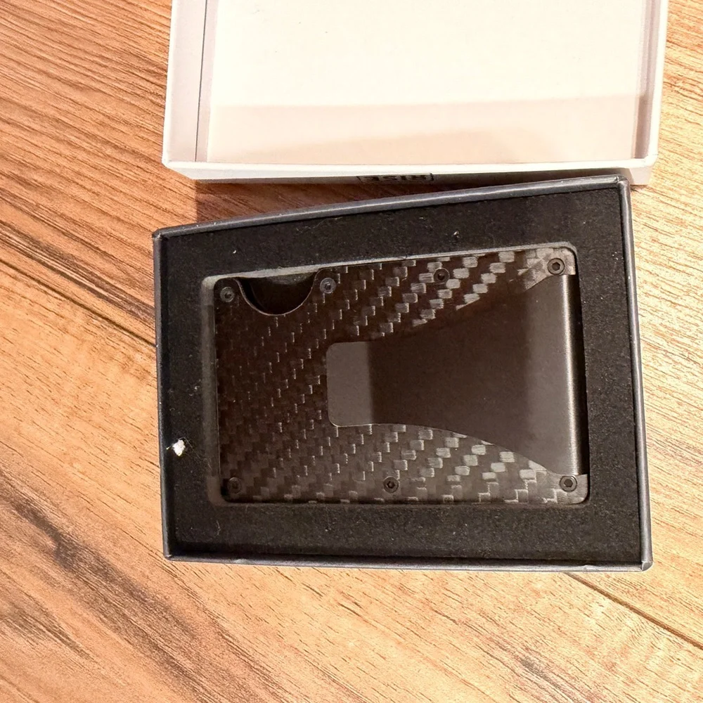 N/A sleek carbon